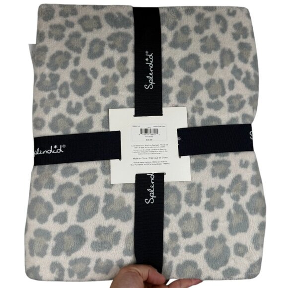 NWT Splendid Soft Throw Leopard Plush Throw Blanket 50" x 60" - Picture 2 of 2